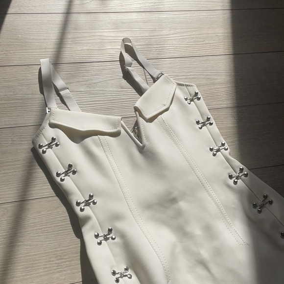 ❌SOLD❌Dion Lee White Sleeveless Accordian Pleat Dress XS - Picture 10 of 15